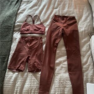 lululemon athletica 3 piece workout set in Rust